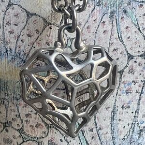 Unisex Silver Circle Chain Necklace w Geometric Brutalist Open Heart Pendant
